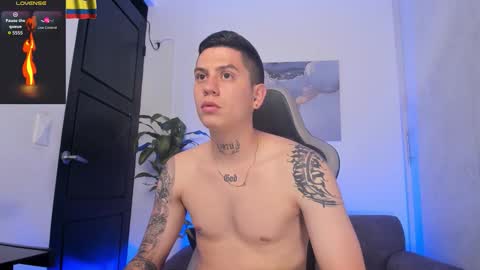 YEIKO ROMERO online show from November 2025 09:26:02 PM