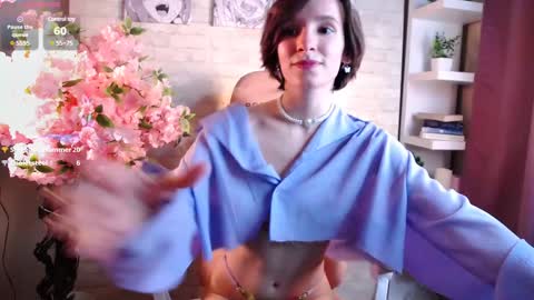 Snapshot of yellow_songbird chatting on February 2025 06:12:01 PM Liya online show from February 2025 06:12:01 PM