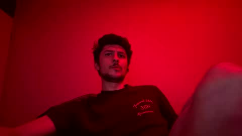 Snapshot of yellowsubmarinex2 chatting on December 2024 06:44:02 AM yellowsubmarinex2 online show from December 2024 06:44:02 AM