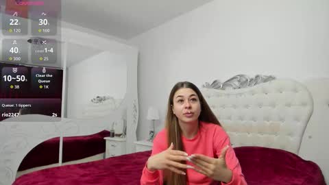 yennefer13 online show from March 2026 09:43:02 PM