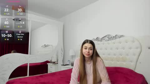 yennefer13 online show from April 2026 08:42:01 PM