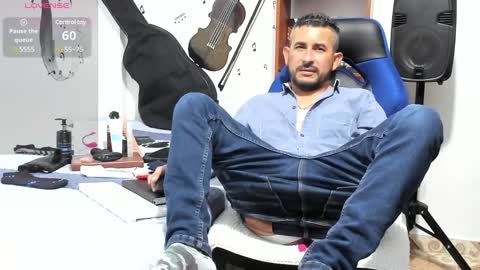 Snapshot of yeol_king chatting on January 2025 06:23:01 PM Yeol online show from January 2025 06:23:01 PM