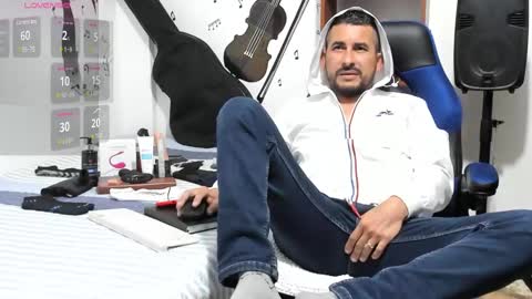 Snapshot of yeol_king chatting on January 2025 06:53:02 PM Yeol online show from January 2025 06:53:02 PM