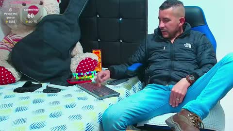 Snapshot of yeol_king chatting on September 2025 07:04:01 PM Yeol online show from September 2025 07:04:01 PM