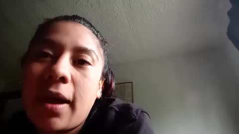 Snapshot of yes2802 chatting on March 2025 07:54:02 PM Yesi online show from March 2025 07:54:02 PM