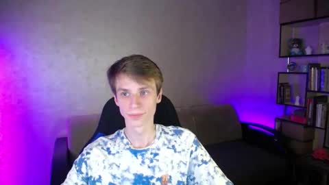 Eden online show from October 2025 08:33:01 PM