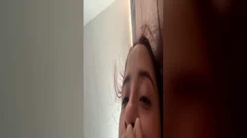 Yesika online show from July 2026 01:15:02 PM