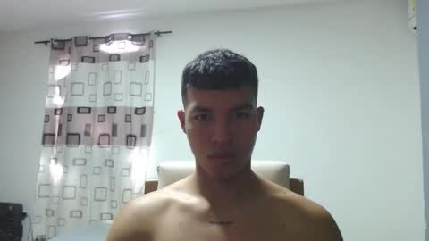 Snapshot of yessic_ chatting on October 2025 06:01:01 PM Ander online show from October 2025 06:01:01 PM