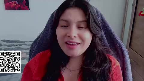 yessica_gomez01 online show from April 2026 07:54:01 PM