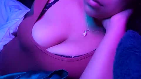 Snapshot of yessplzmore chatting on November 2025 09:31:02 AM yessplzmore online show from November 2025 09:31:02 AM