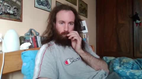 yeti_92 online show from December 2024 10:56:02 AM