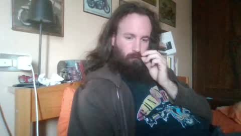 yeti_92 online show from April 2026 08:53:02 AM