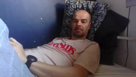 Snapshot of yewloo chatting on October 2025 06:01:01 AM yewloo online show from October 2025 06:01:01 AM