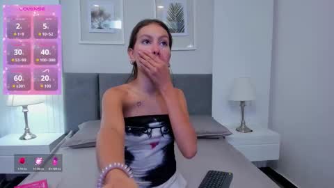 Yeye online show from March 2026 11:26:02 AM