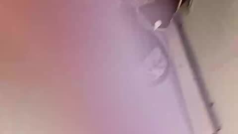 yfwb69xxx online show from November 2025 03:42:02 AM