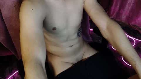 Darius online show from October 2025 03:29:01 PM