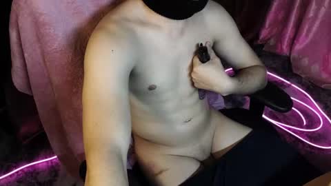 Darius online show from November 2025 03:23:02 PM