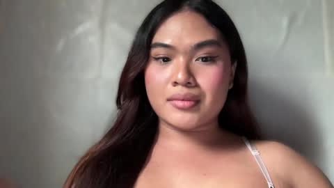 Snapshot of yllanahard chatting on November 2025 06:35:01 AM yllana love online show from November 2025 06:35:01 AM