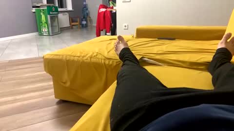 Giannis online show from October 2025 09:27:01 PM