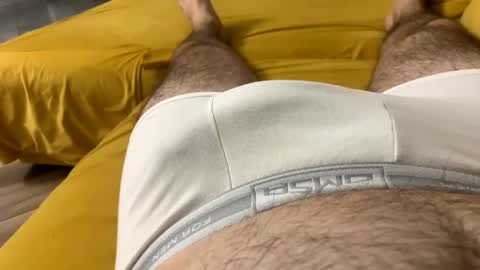 Giannis online show from November 2025 09:04:01 PM