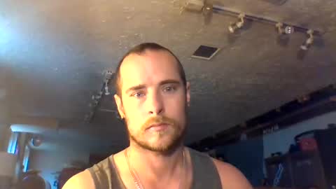 Single man online show from May 2026 08:57:02 PM