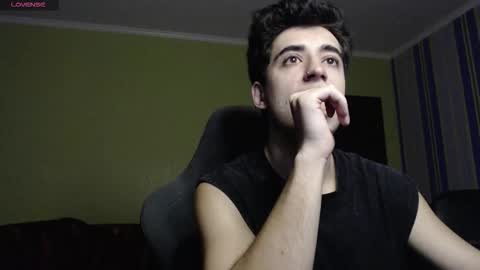 Snapshot of yofukashi chatting on October 2025 09:04:01 PM yofukashi online show from October 2025 09:04:01 PM