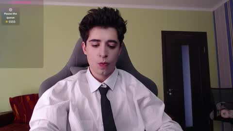 Snapshot of yofukashi chatting on October 2025 08:04:01 AM yofukashi online show from October 2025 08:04:01 AM