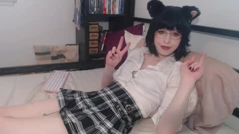 Snapshot of yokaigirl chatting on October 2025 07:33:01 PM Yokai Girl online show from October 2025 07:33:01 PM