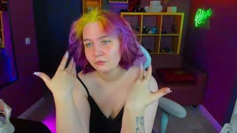 Yoki online show from March 2025 08:37:02 PM