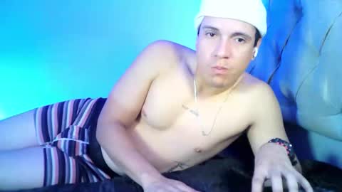 Yonat online show from April 2026 09:53:02 PM