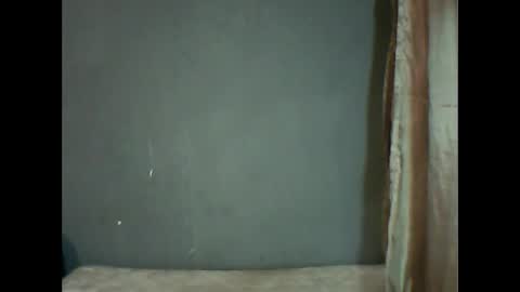 Snapshot of yoncexx25 chatting on March 2025 02:44:02 PM amazingkellyxx online show from March 2025 02:44:02 PM