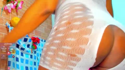 Snapshot of yonnsol_avril chatting on November 2025 06:59:02 PM yonnsol_avril online show from November 2025 06:59:02 PM