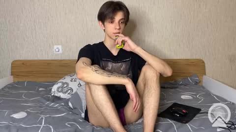 Yoo Dee Ohh online show from February 2025 10:43:02 PM