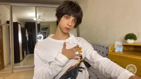 Yoo Dee Ohh online show from September 2025 08:08:02 PM