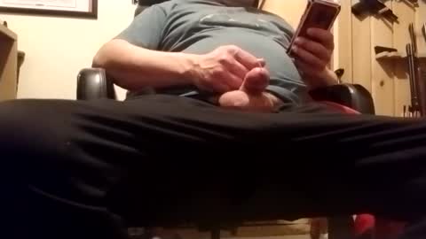 Snapshot of yooperstud2 chatting on January 2025 05:16:01 AM yooperstud2 online show from January 2025 05:16:01 AM