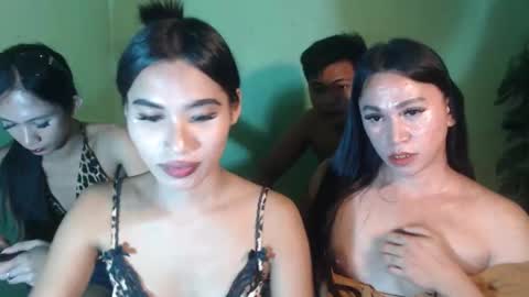 yor21bryar online show from May 2026 04:25:02 PM