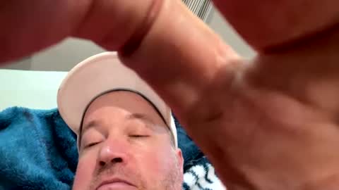 yoskobryan3909 online show from July 2026 03:08:02 PM