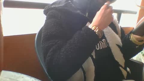 Snapshot of yosoyplex91 chatting on January 2026 05:04:02 PM AlexBlack online show from January 2026 05:04:02 PM