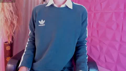 NICOLS online show from April 2026 07:41:01 PM