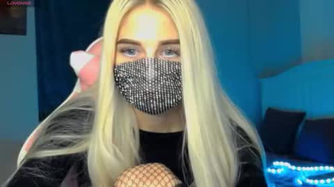 Snapshot of your___barbie chatting on January 2025 06:09:01 PM Barbie online show from January 2025 06:09:01 PM