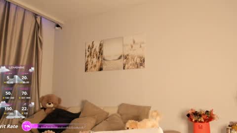 Snapshot of your__voice chatting on February 2026 07:06:02 PM Camilla online show from February 2026 07:06:02 PM