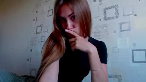 Snapshot of your_ameliaa chatting on June 2026 03:06:02 PM Amelia online show from June 2026 03:06:02 PM