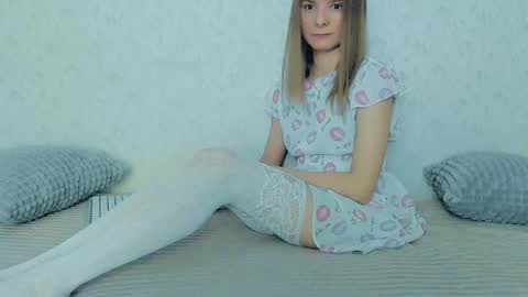 Snapshot of your_caramelka chatting on February 2025 12:47:02 PM Lily online show from February 2025 12:47:02 PM