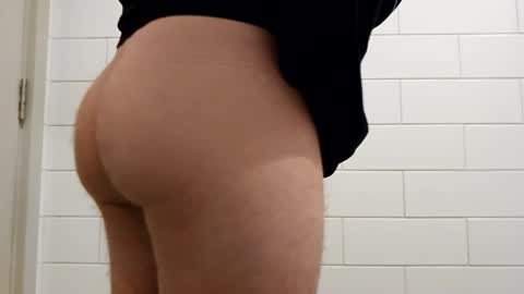 your cutie boy online show from January 2025 04:51:02 PM