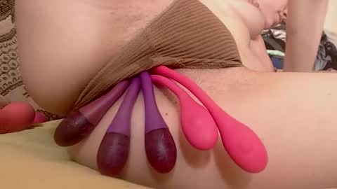 Emily online show from February 2026 09:09:02 AM