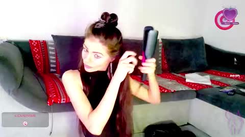 Snapshot of your_fantasy95 chatting on December 2025 12:32:01 PM Cvetelina online show from December 2025 12:32:01 PM