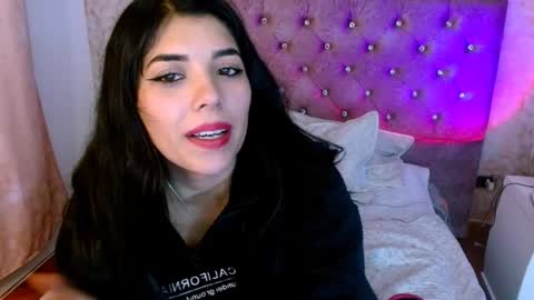 Snapshot of your_girl_of_dreams chatting on November 2025 01:58:02 AM Natt online show from November 2025 01:58:02 AM