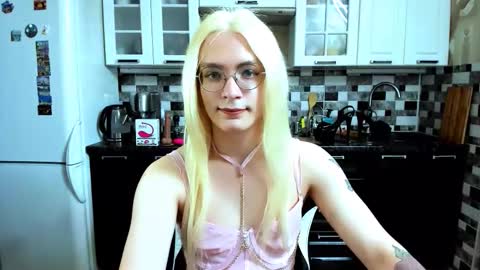 Snapshot of your_hotcutie chatting on October 2025 09:20:01 AM Jane online show from October 2025 09:20:01 AM