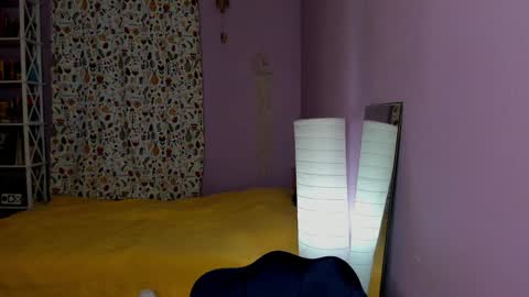 Snapshot of your_leslie chatting on January 2025 10:11:02 AM Leslie online show from January 2025 10:11:02 AM