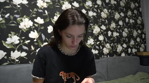 Snapshot of your_little_flexible_girl chatting on February 2025 09:04:01 PM Meri online show from February 2025 09:04:01 PM